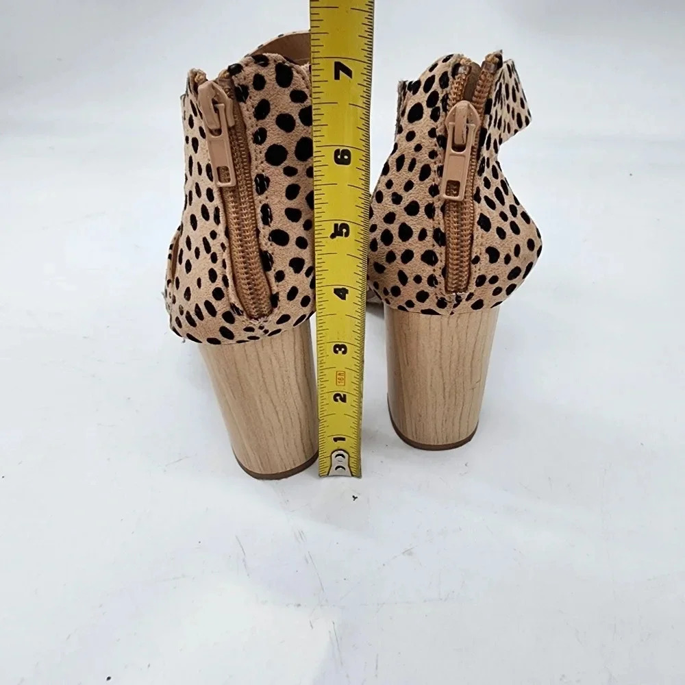 New D Women's Brooke Sandals Ankle Strap Beige Black Dot Heel Sz 7 - Picture 5 of 8